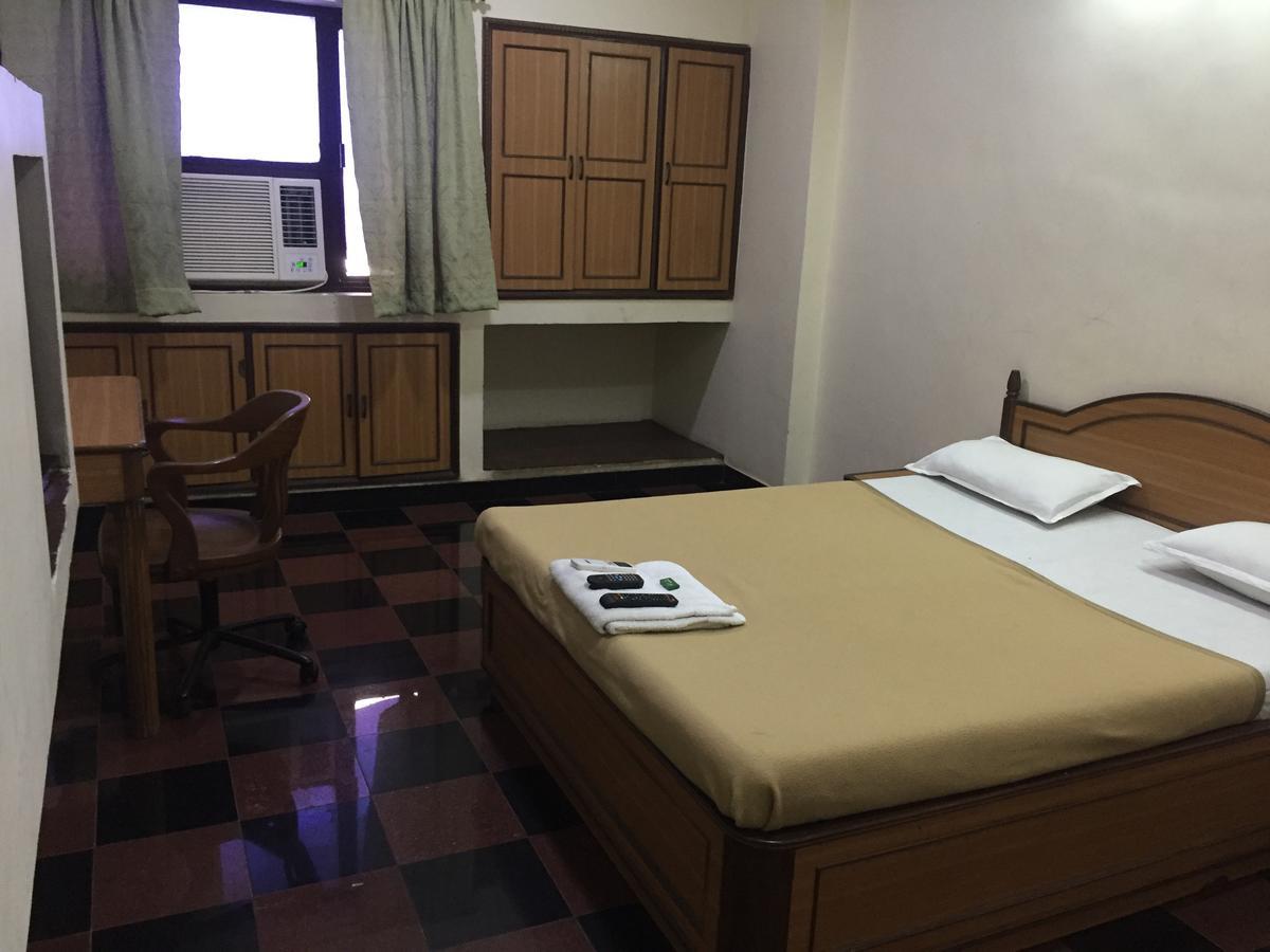 Royale Inn Vapi Exteriér fotografie