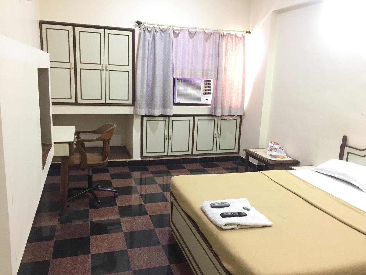 Royale Inn Vapi Exteriér fotografie