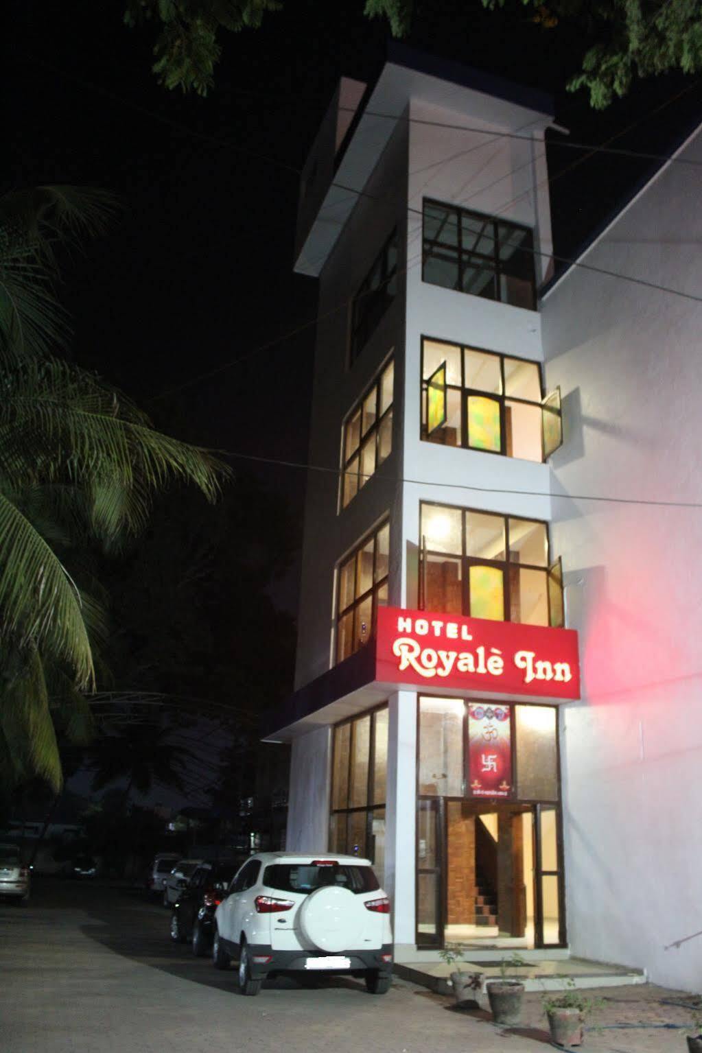 Royale Inn Vapi Exteriér fotografie